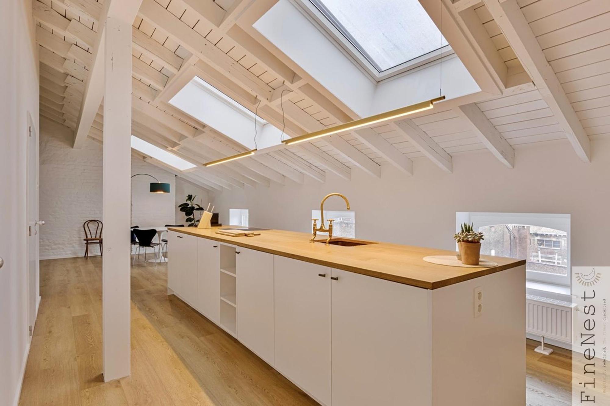 Loft 3 Chambres "Bueren" - Parking - Au Centre De Liege By Finenest Esterno foto